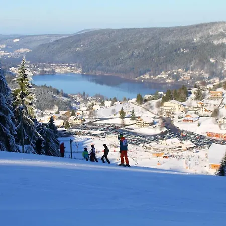 Upmarket Close To The Slopes Chalé